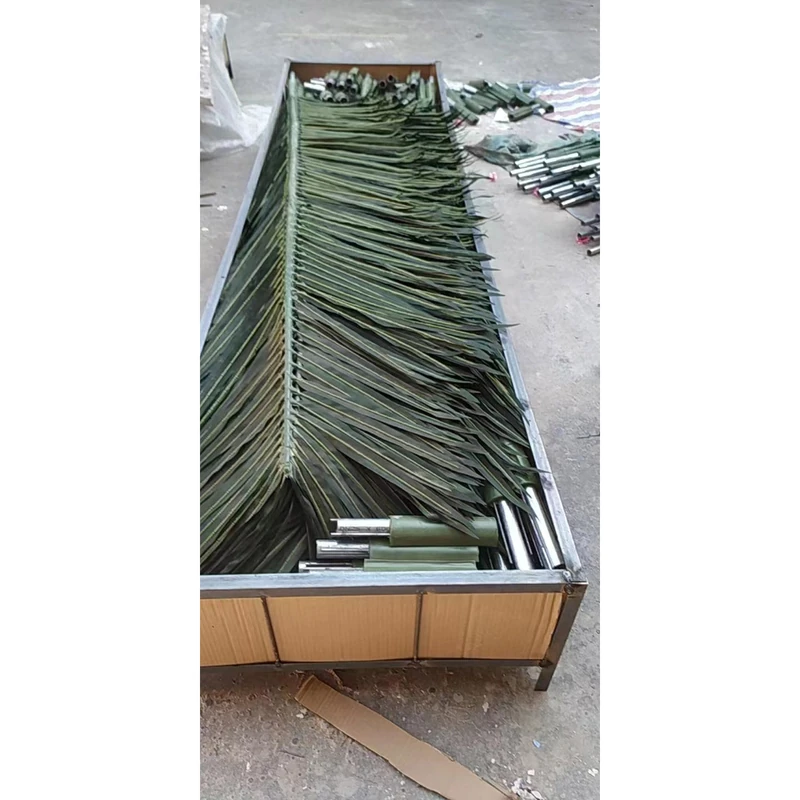 Lá dừa ngụy trang dài 3,8m, lá dừa trang trí cột thu sét, cột anten